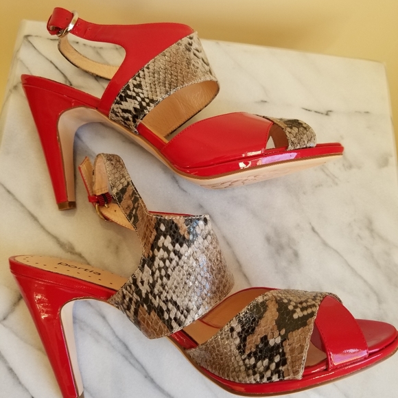 Portia Patent Leather Heels. Size 10 - Picture 11 of 13